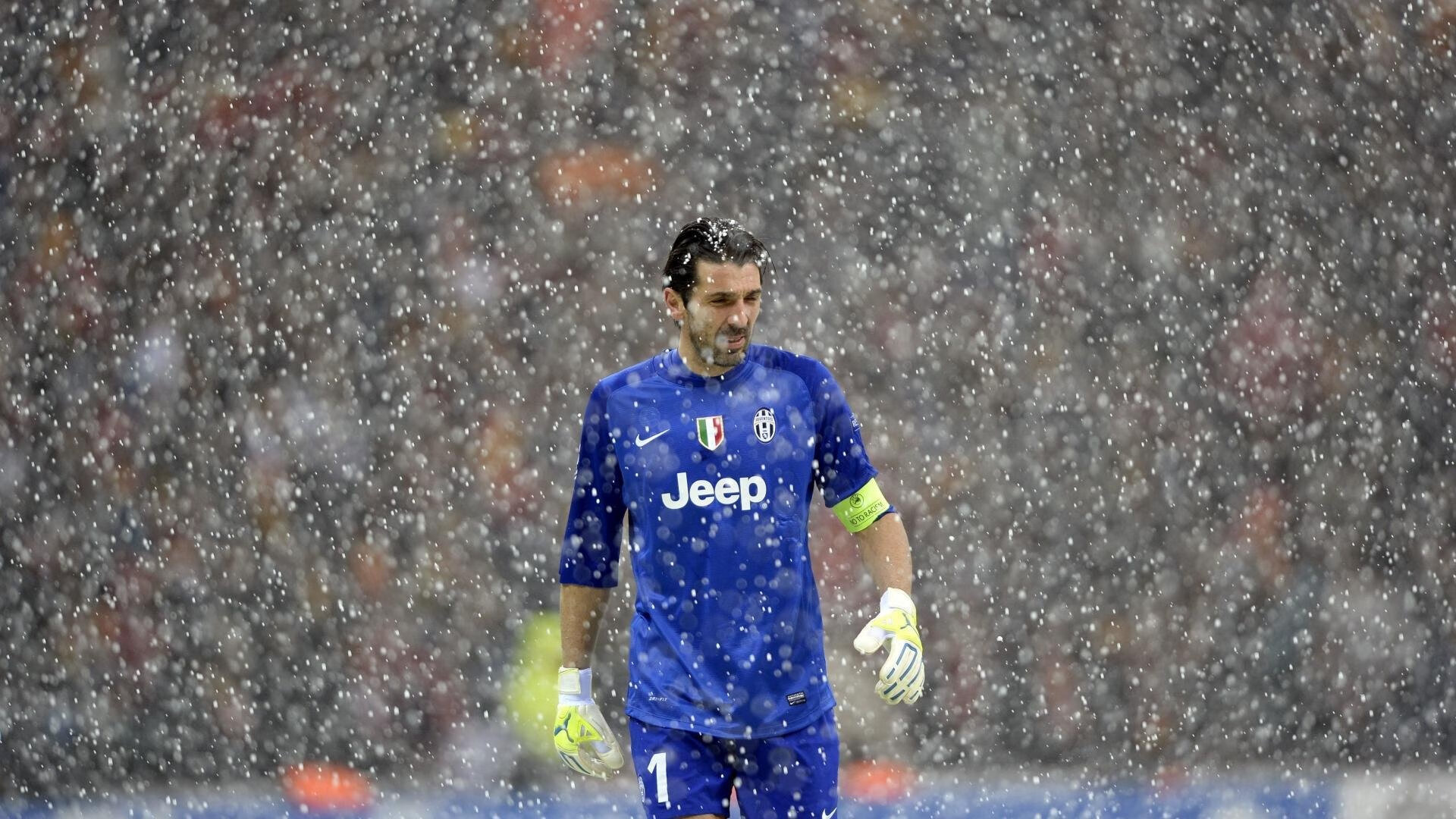 当格子军团遇上蓝鹰,C罗用实力在克罗地亚对阵拉齐奥的舞台上证明自己